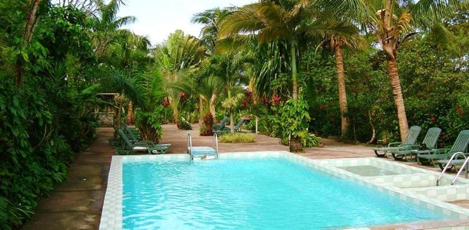 Sunset Bay Club All Inclusive Colihaut Exterior photo