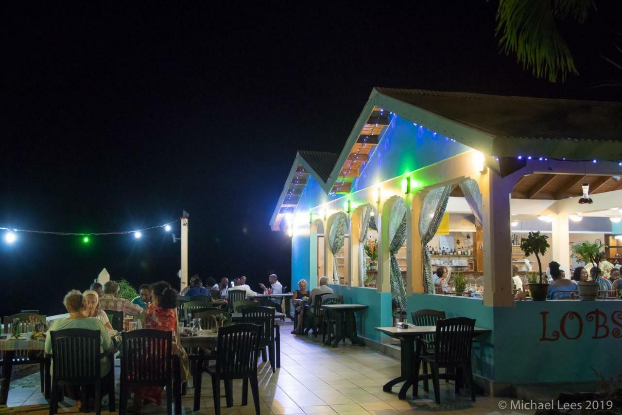 Sunset Bay Club All Inclusive Colihaut Exterior photo